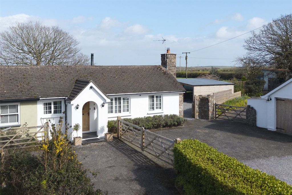 Property photo 2 of 64 Picture No. 34