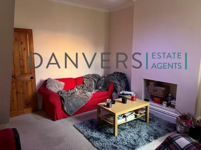 Property photo 2 of 4 Lounge.Jpg