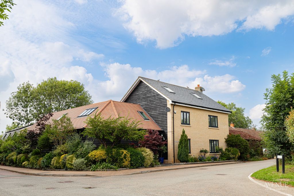 Property photo 1 of 38 4414251