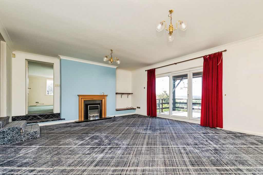 Property photo 3 of 32 2A8A4612