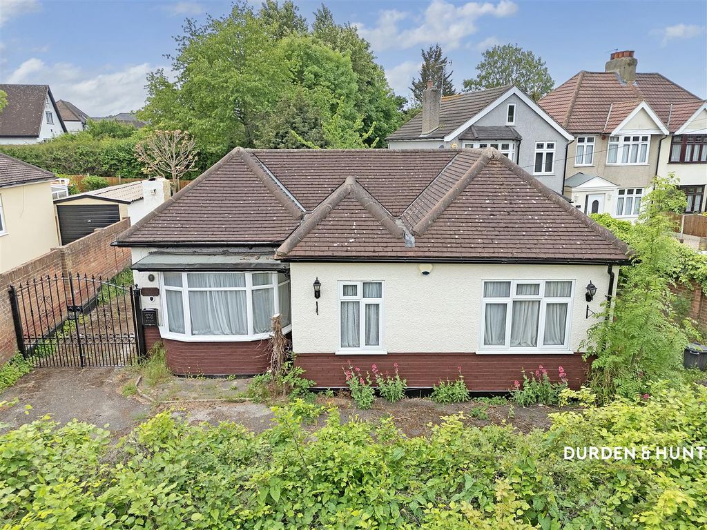 Property photo 1 of 19 Walden Way
