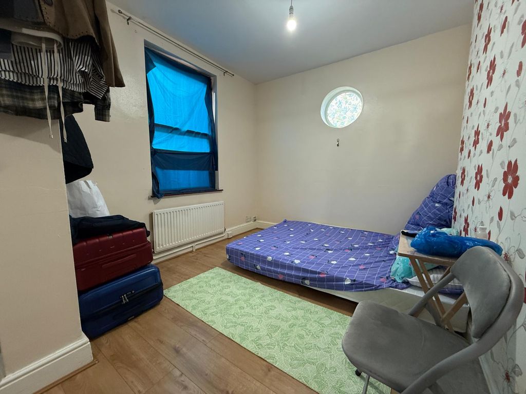 Property photo 2 of 10 Gallery