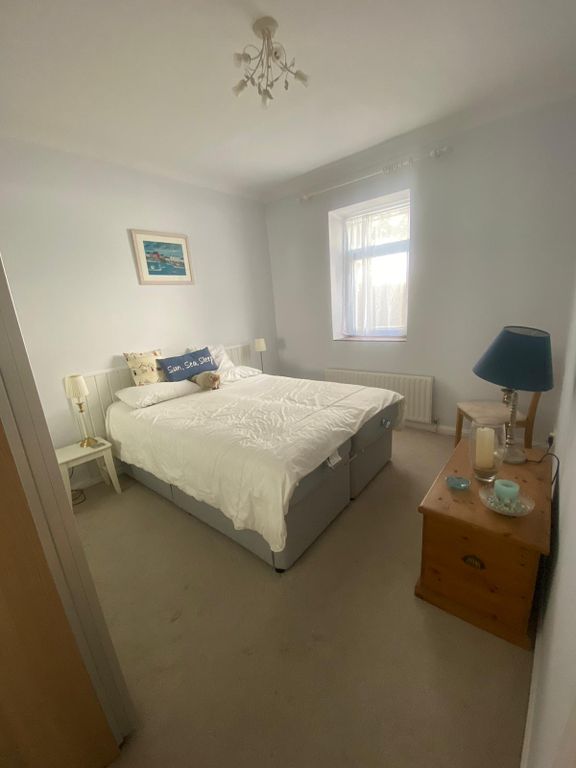 Property photo 3 of 5 8