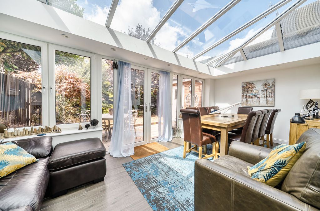 Property photo 2 of 21 1499206-8-6A6B6E4...