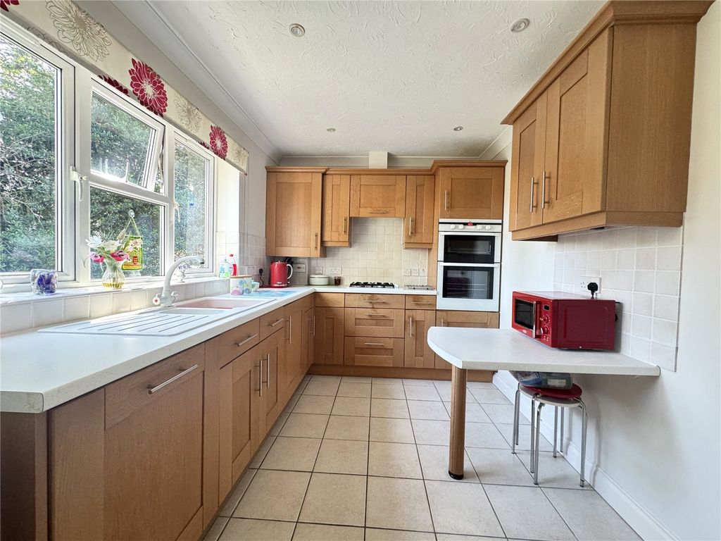 Property photo 3 of 14 Picture No. 18