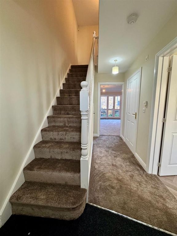 Property photo 2 of 17 Img-20251125-Wa0004.Jpg