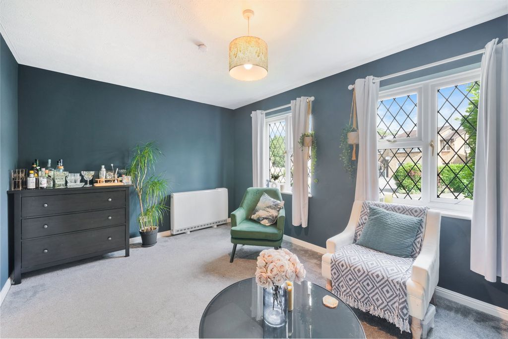 Property photo 3 of 17