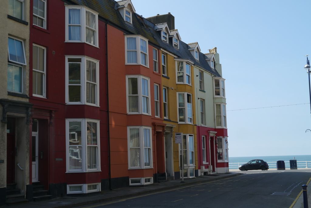 Property photo 1 of 9 Exterior View