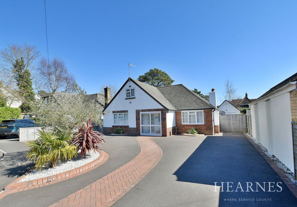 Property photo 1 of 21