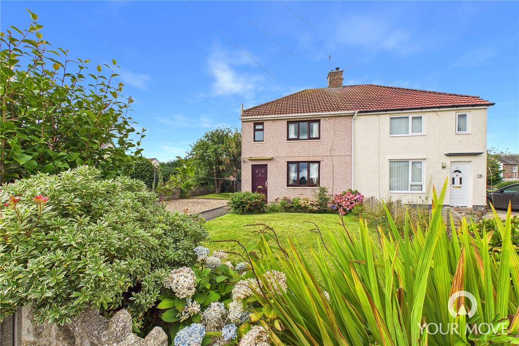 Property photo 1 of 13 Outside