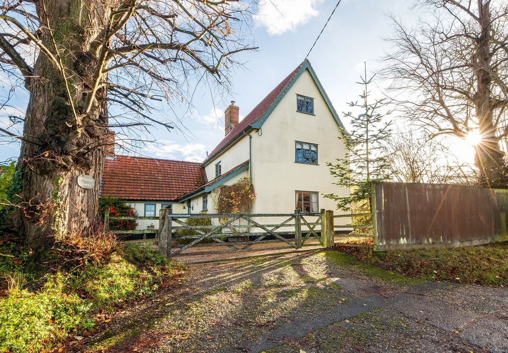 Property photo 1 of 34