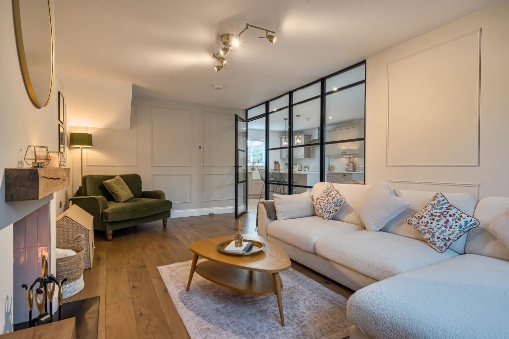 Property photo 2 of 20 Reception