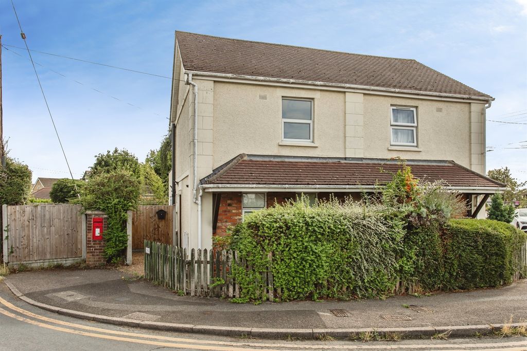 Property photo 1 of 12