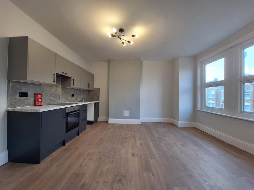 Property photo 2 of 7 Whatsapp Image 2026-04-14 At 15.36.54 (2).Jpeg