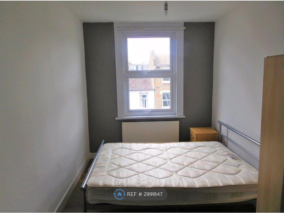 Property photo 1 of 4