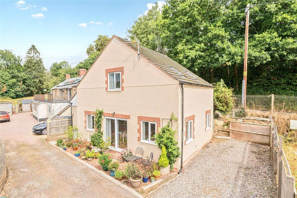 Property photo 1 of 26 Picture No. 08