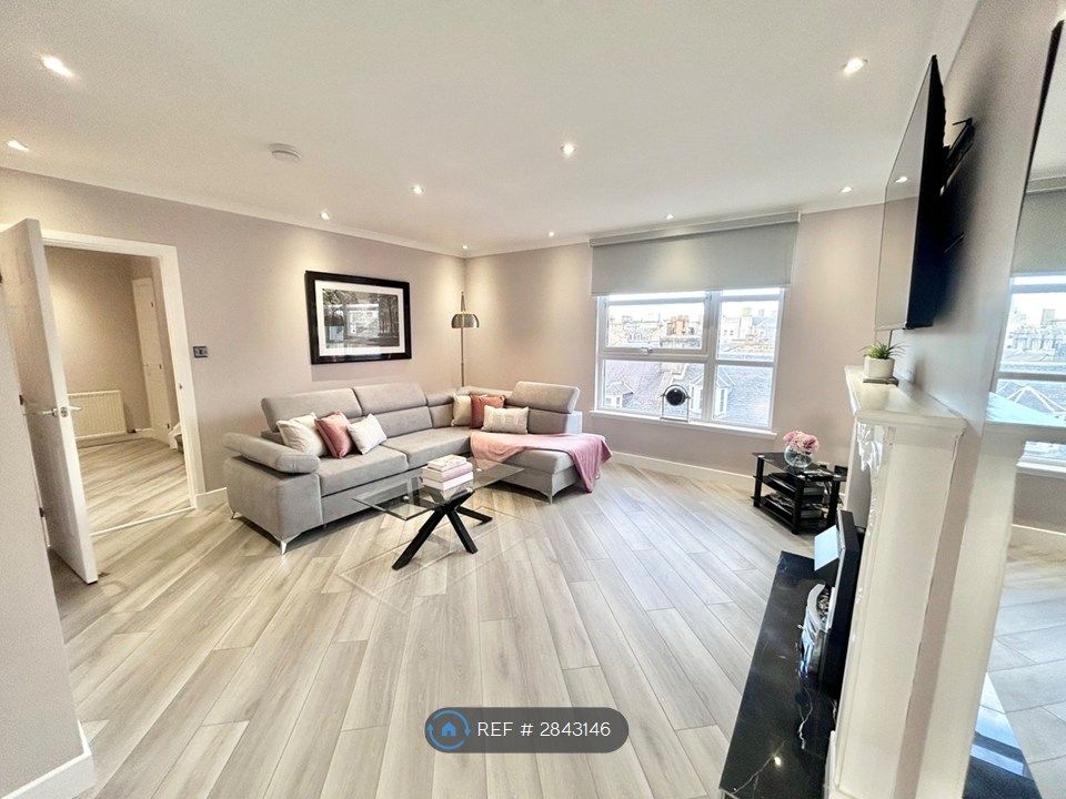 Property photo 1 of 35