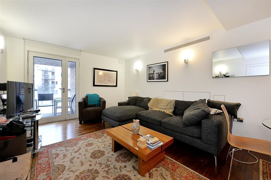 Property photo 1 of 10 Flat 304, 10 Weymouth Stree01.Jpg