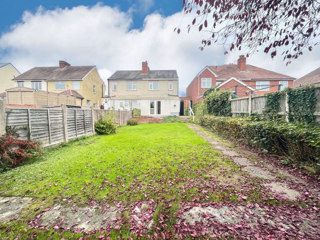 Property photo 2 of 22