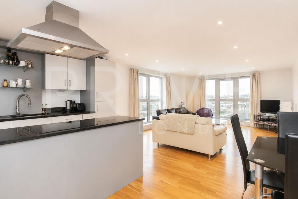 Property photo 2 of 10 Ns9.Jpg