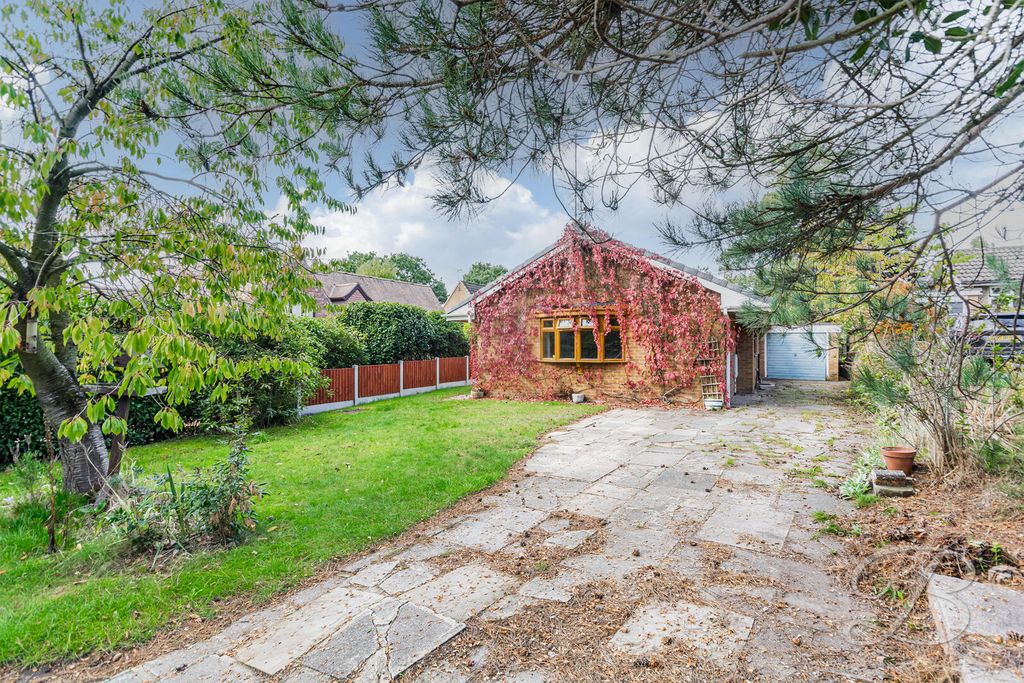 Property photo 1 of 25 Rear Garden