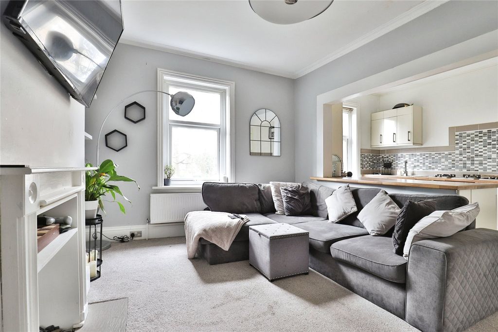 Property photo 2 of 17 Photography