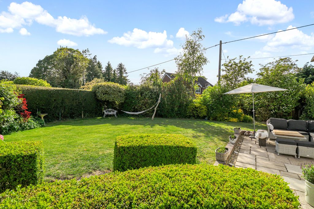 Property photo 3 of 13