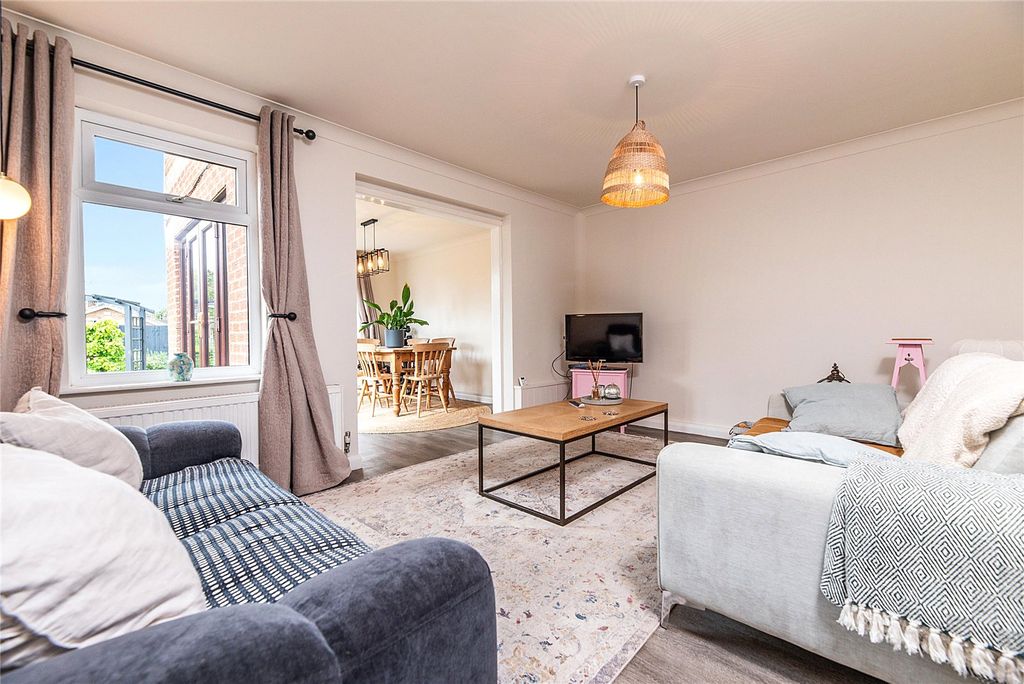 Property photo 3 of 43 Picture No. 39