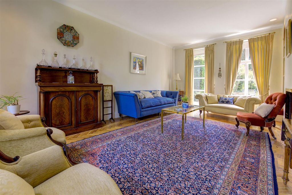 Property photo 3 of 14 D0380 12 Reynolds Close Rec1.Jpg