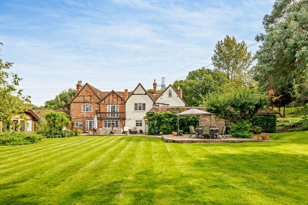 Property photo 2 of 21 Picture 2