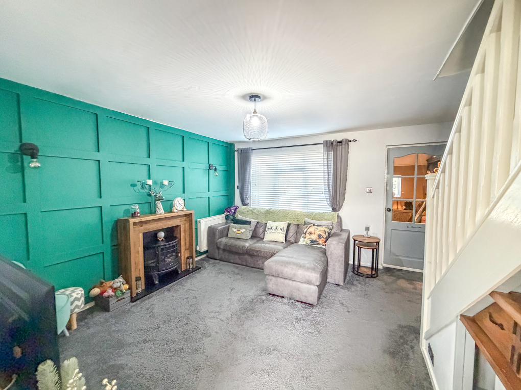 Property photo 2 of 12