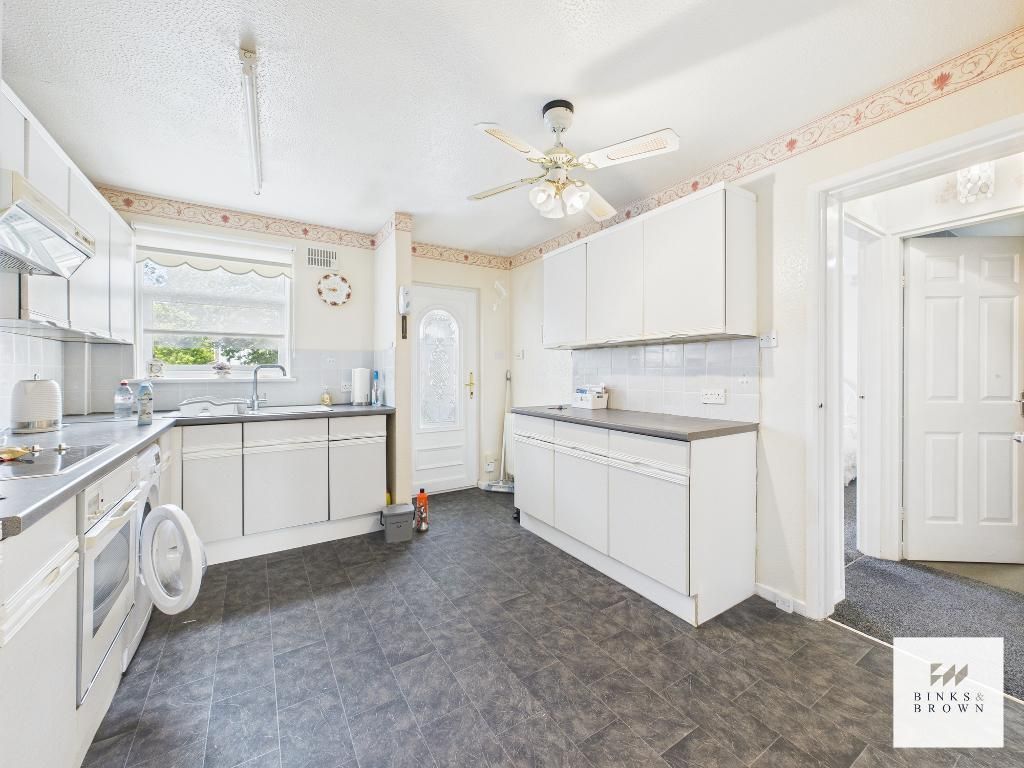 Property photo 3 of 13 Photo 3