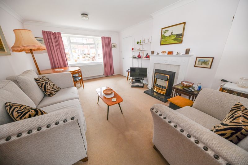 Property photo 2 of 16 Photo 11