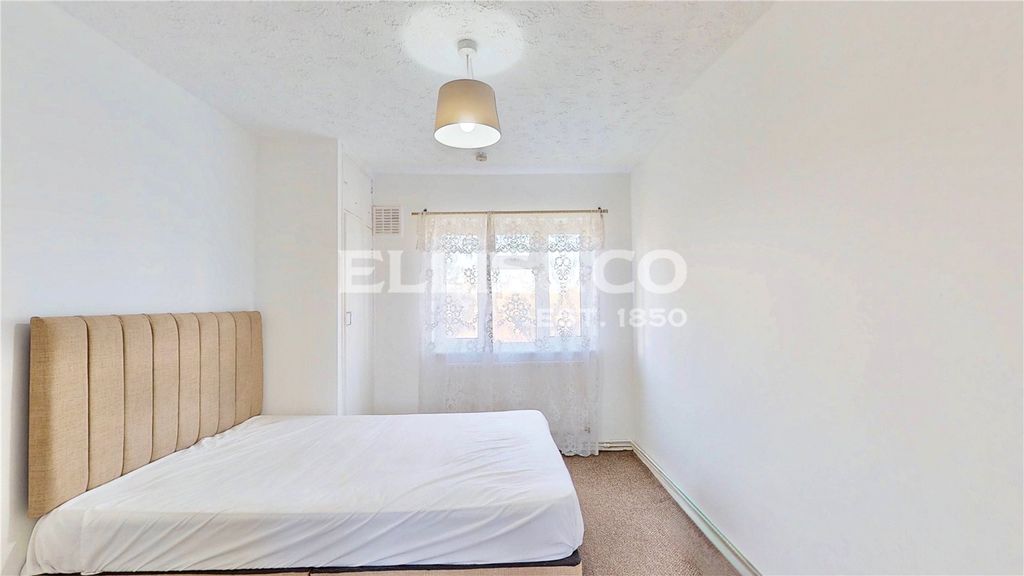 Property photo 1 of 17 Picture No. 37