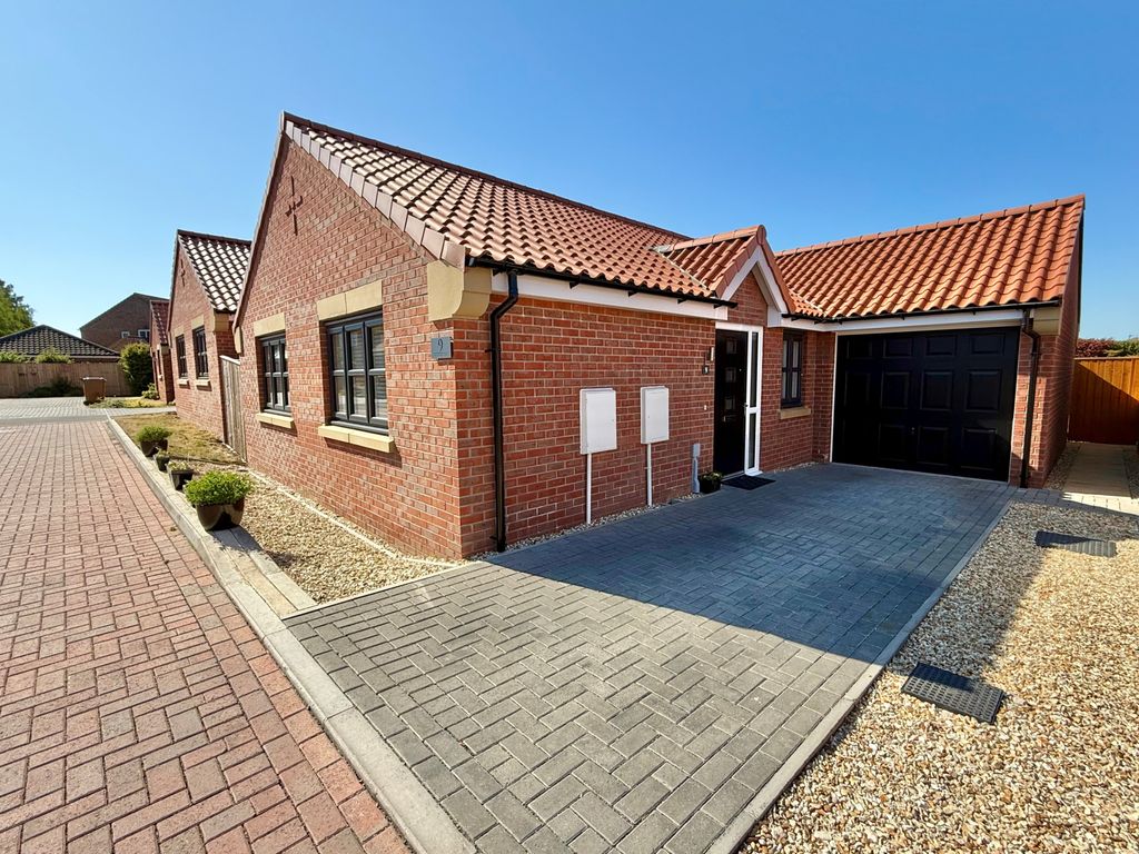 Property photo 1 of 9