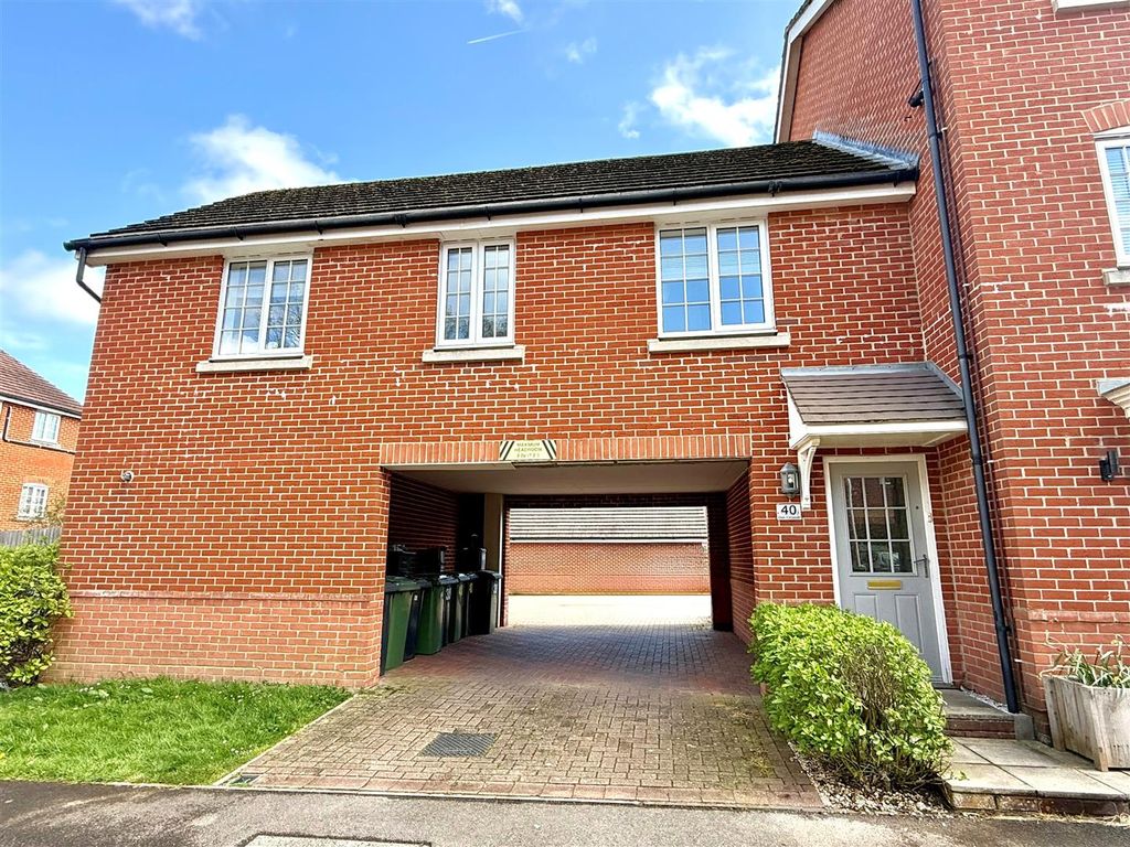 Property photo 1 of 9 Front.Jpg