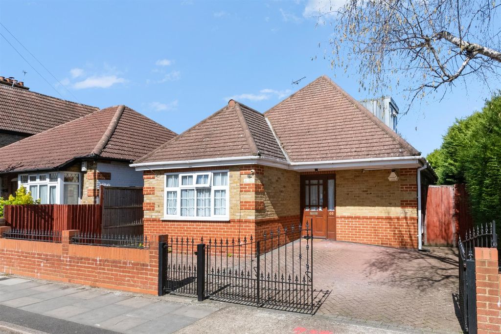 Property photo 1 of 19