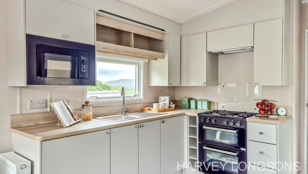 Property photo 3 of 18 Modern Fitted Kitchen In The Swift Loire Static Caravan For Sale