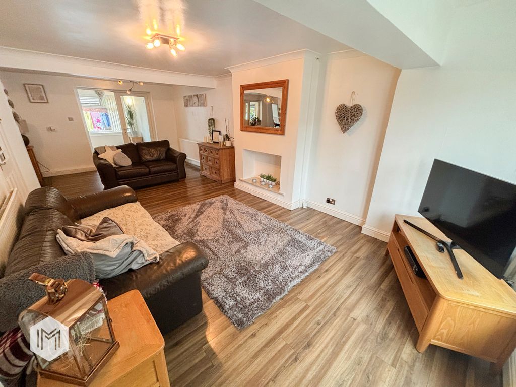 Property photo 3 of 20 Picture No. 02