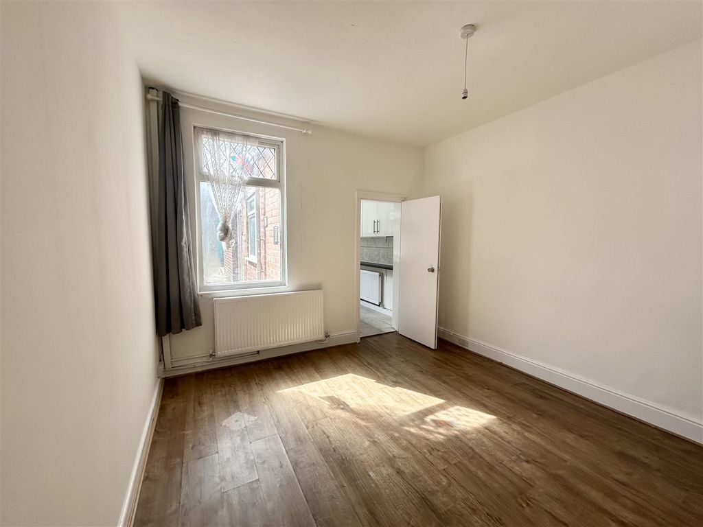 Property photo 3 of 10 Fullsizerender.Jpeg