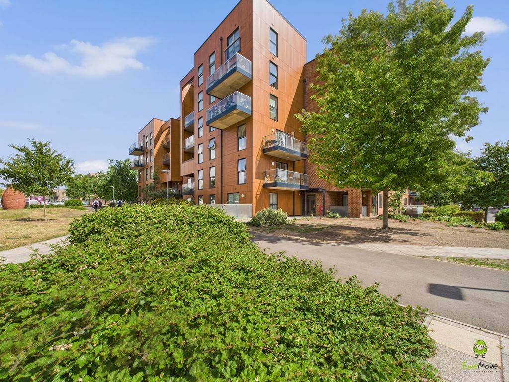 Property photo 2 of 10 Presented By Kevin At Ewemove Bexleyheath And Dart