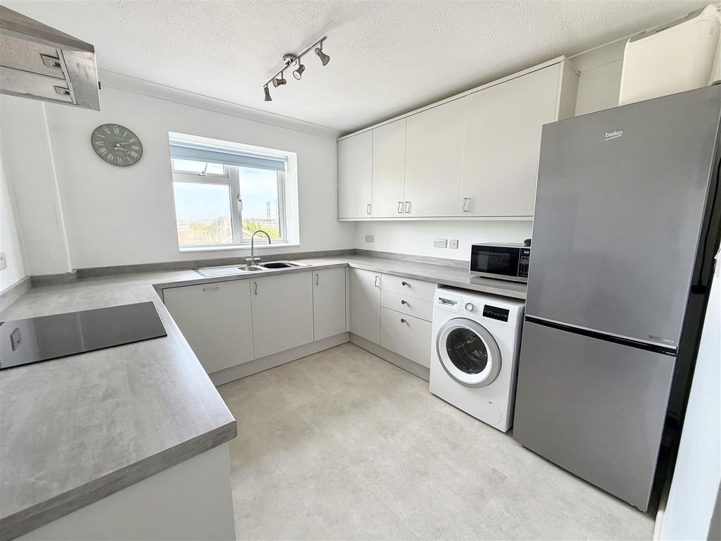 Property photo 3 of 12 Img_5915.Jpeg