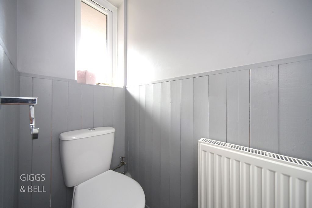 Property photo 3 of 31 5276672