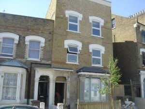 Property photo 1 of 3