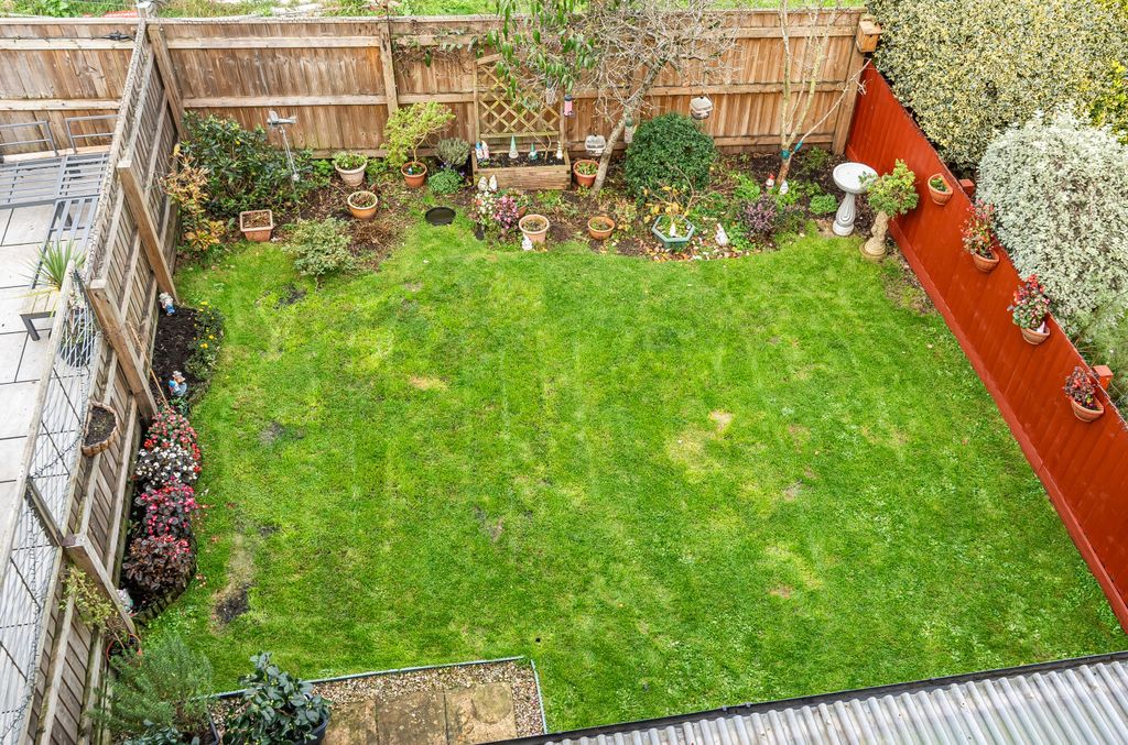 Property photo 1 of 20 1 - 1382242-14-6915F6...