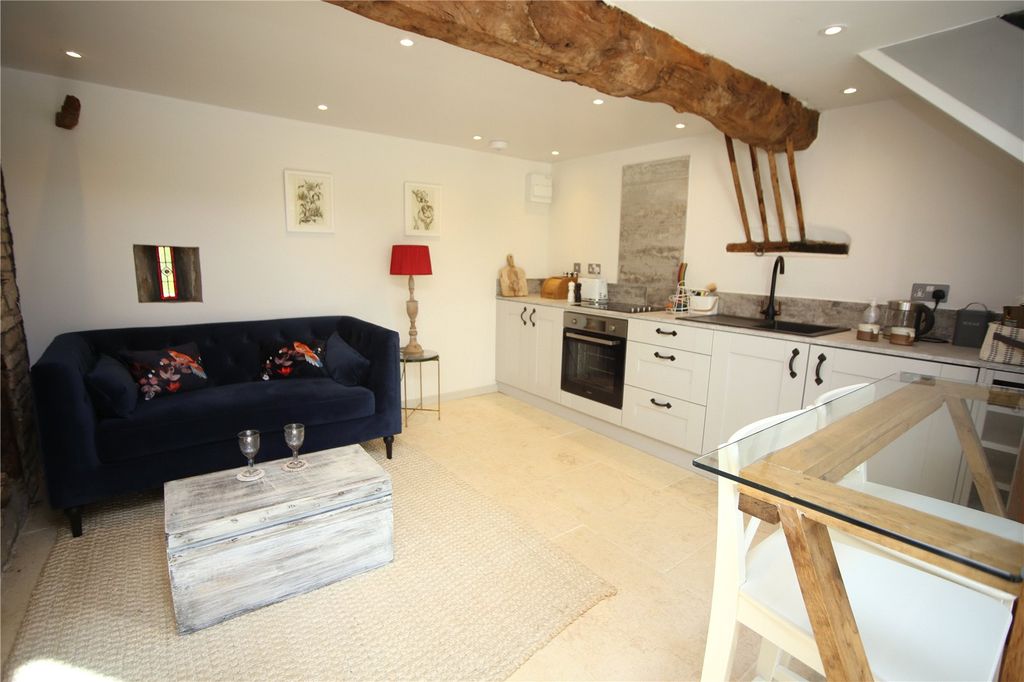 Property photo 1 of 12 Picture No. 06