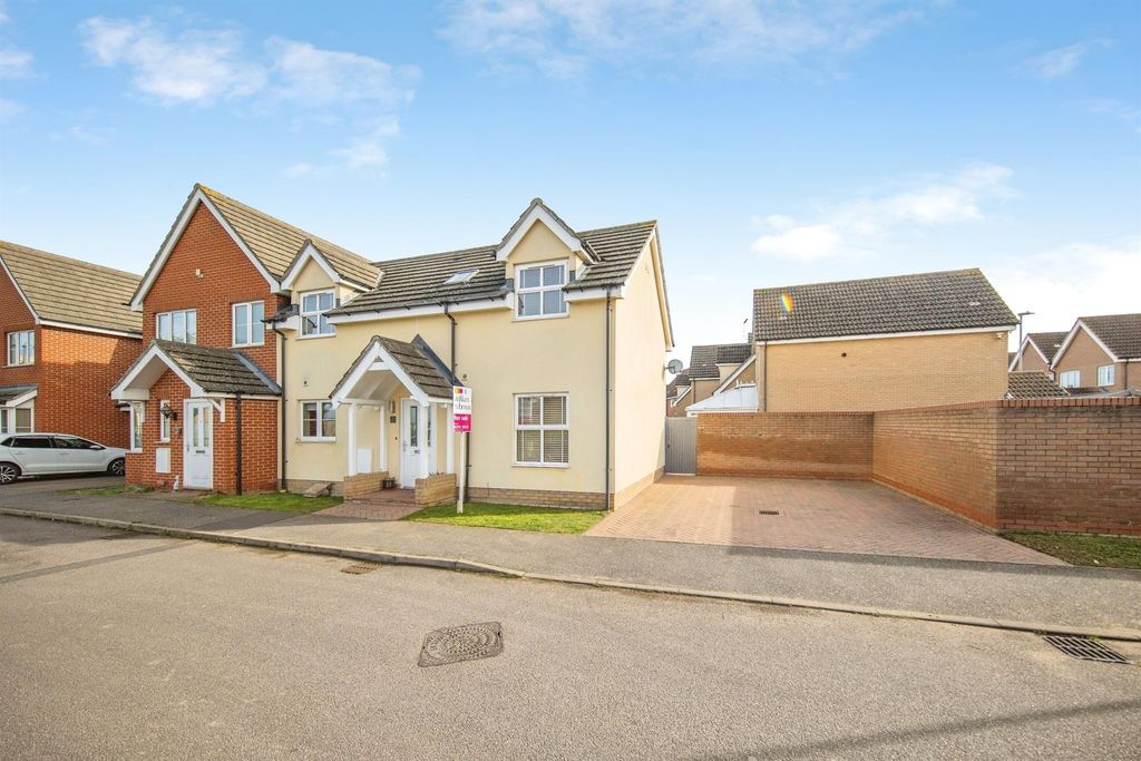 Property photo 1 of 20