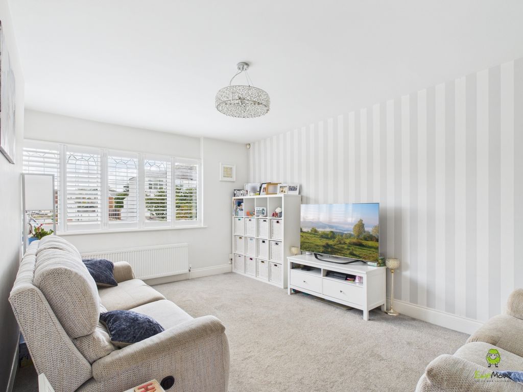 Property photo 3 of 10 Presented By Robert At Ewemove Bexleyheath And Dar