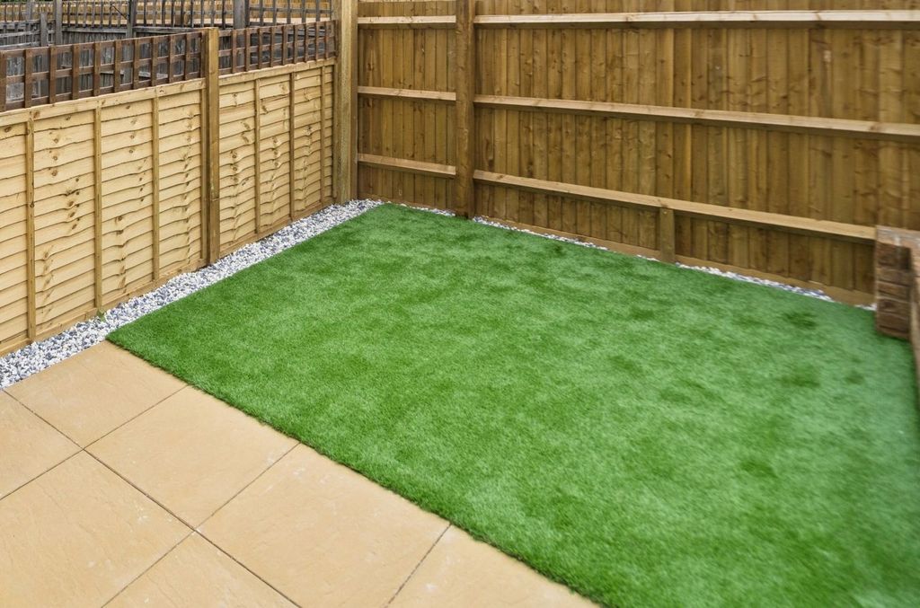 Property photo 3 of 25