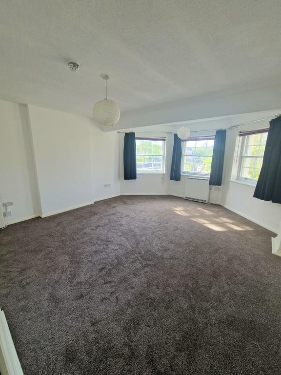 Property photo 2 of 7 Whatsapp Image 2026-04-30 At 5.08.10 Pm.Jpeg